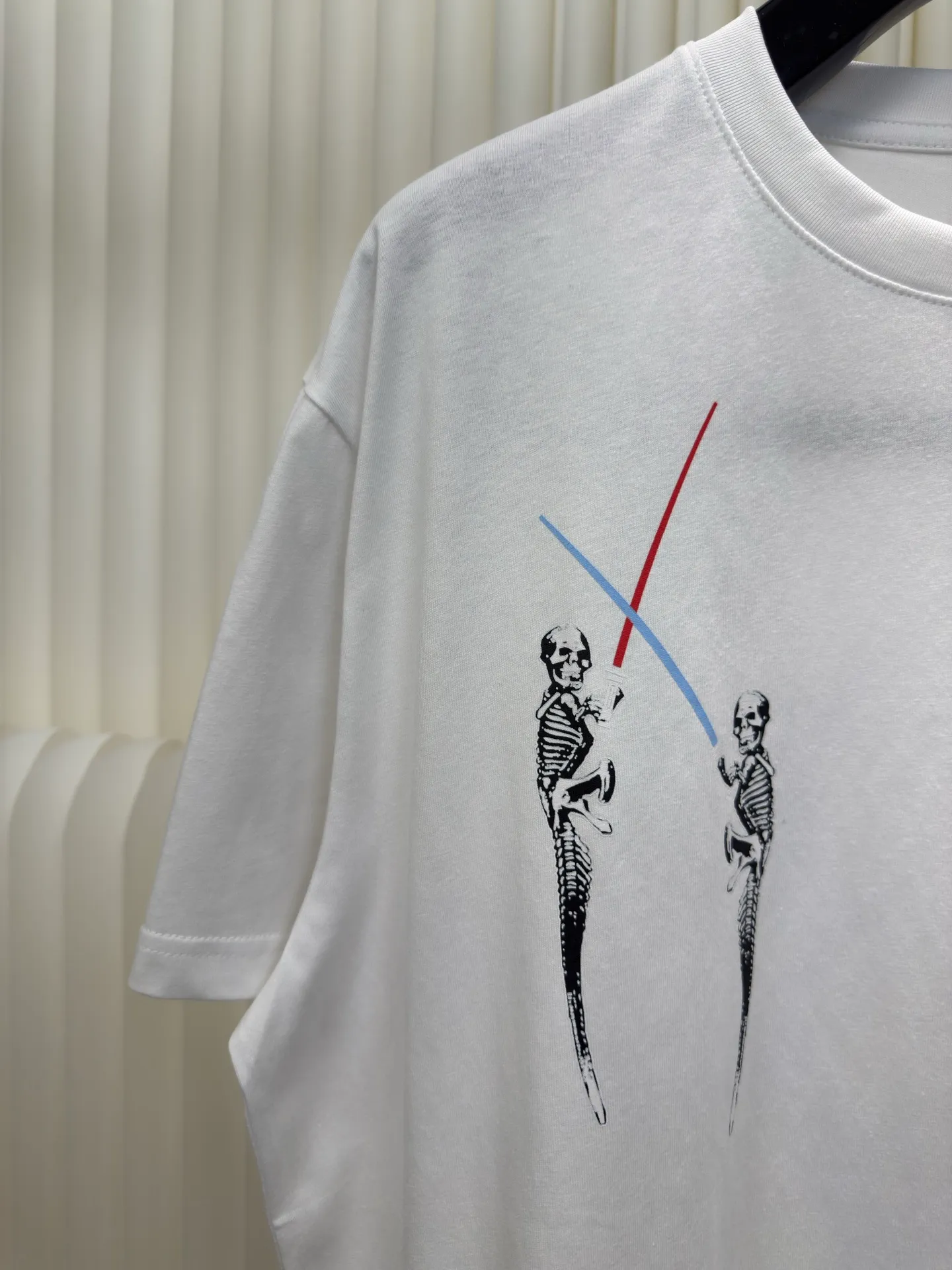 P240 Chrome Hearts Star Wars Limited Short Sleeves Authentic Open Edition - Physical Counter - Top Luxury Quality 🆚 Instant sale of all editions on the market. The fabric is made of 26 weave 200 grams of cotton. The printing is made of hand glue printing. Customized accessories. Size S M L